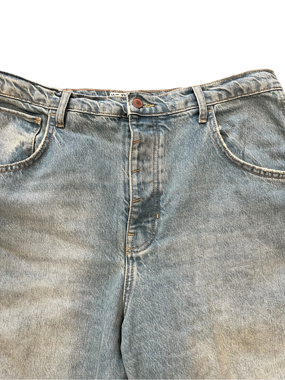We The Free Good Luck Barrel Jeans - 33" - Picture 3 of 6